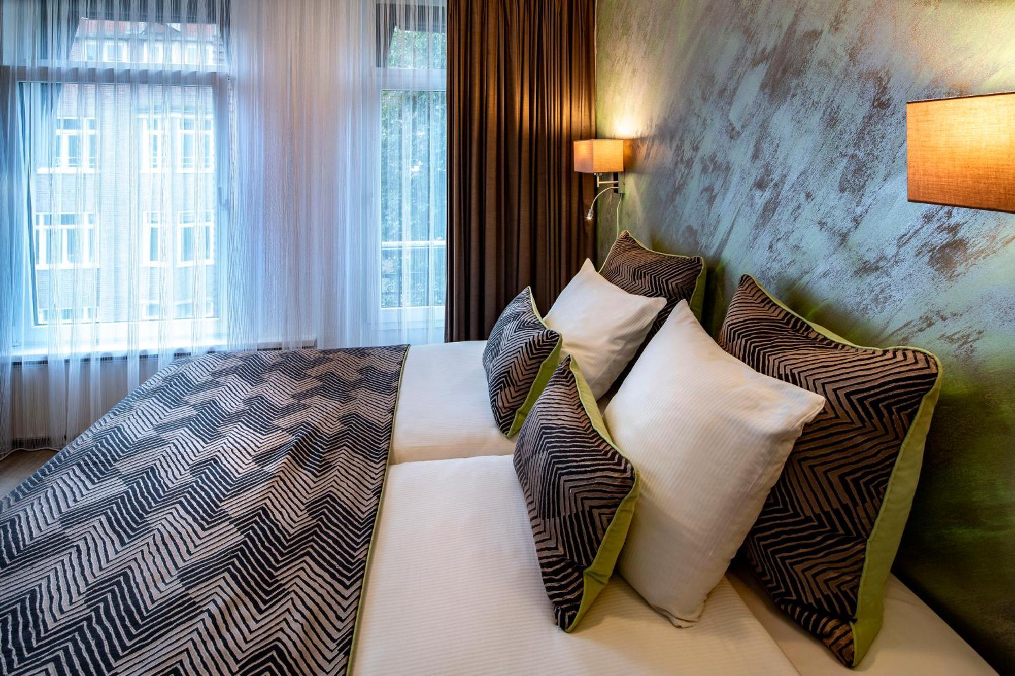 Jupiter Hotel Амстердам Екстериор снимка
